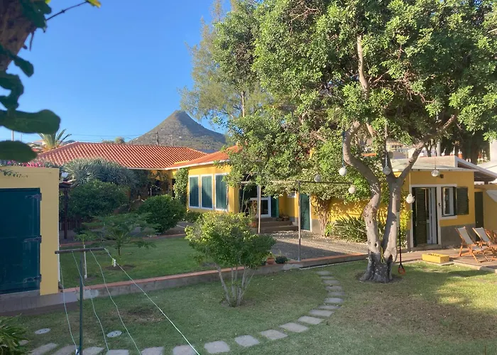 Ines, At The וילה *